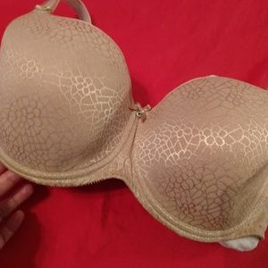 Chantelle Brand New Bra | 38DDD NWOT